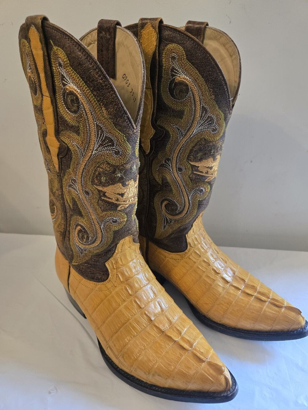 El General Coyboy Boots Size Mens 7 Caimen Tail Nice Condition